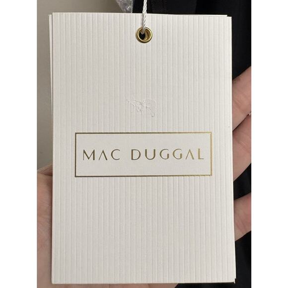 Mac Duggal Black One Shoulder Ruched Embellished Gown Size 18W NWT Formal - Picture 6 of 8